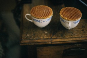 Stroopwafels with cup