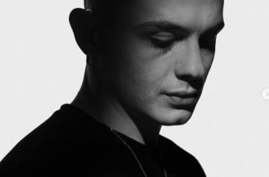 Olly cantante italiano